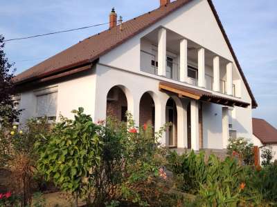 Eladó családi ház - Szolnok (Szandaszőlős) / 1. kép