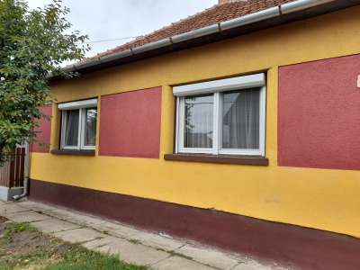Eladó családi ház - Szolnok (Kórház környéke) / 1. kép