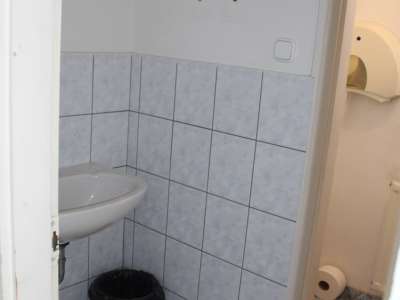 Eladó üzlethelyiség - Szolnok (Belváros) / 8. kép