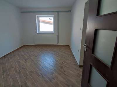 Kiadó családi ház - Cserkeszőlő / 4. kép