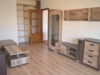 Kiadó téglalakás - Szolnok (Tallinn) / 9. kép
