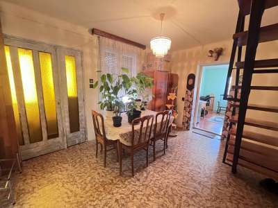 Eladó családi ház - Szolnok (Szandaszőlős) / 1. kép