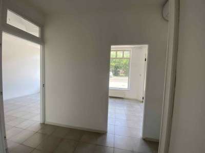Kiadó üzlethelyiség - Szolnok (Belváros) / 4. kép