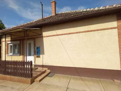 Eladó családi ház - Tószeg / 2. kép