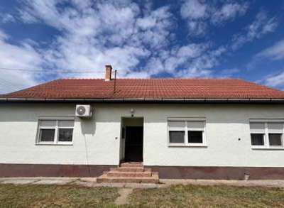 Eladó családi ház - Jászkisér / 12. kép