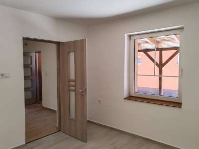 Eladó családi ház - Kengyel / 12. kép