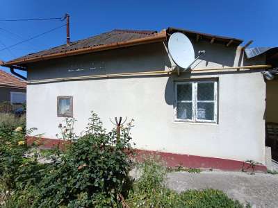 Eladó családi ház - Tószeg / 1. kép