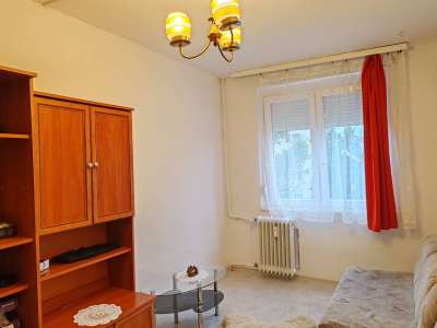 Eladó panellakás - Szolnok (Széchenyi-lakótelep) / 3. kép