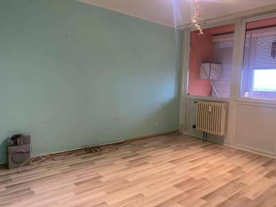 Eladó panellakás - Szolnok (Széchenyi-lakótelep) / 4. kép