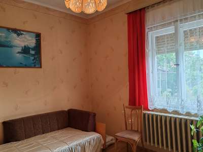 Eladó családi ház - Újszász / 9. kép