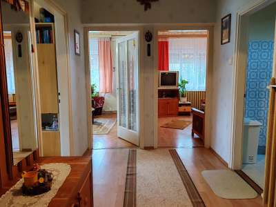 Eladó családi ház - Újszász / 3. kép