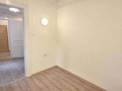 Kiadó családi ház - Szolnok (Belváros) / 4. kép