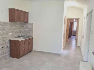 Kiadó családi ház - Szolnok (Belváros) / 2. kép