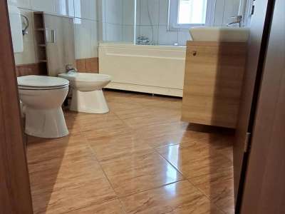 Eladó téglalakás - Szolnok (Belváros) / 10. kép