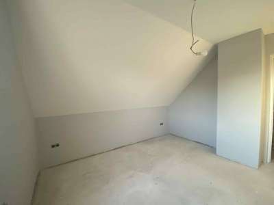 Eladó családi ház - Újszász (Újszász) / 22. kép