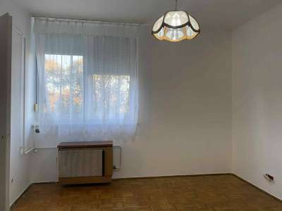 Eladó téglalakás - Szolnok (Belváros) / 2. kép