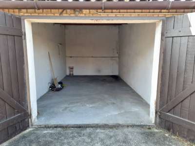 Eladó garázs - Szolnok (Belváros) / 3. kép