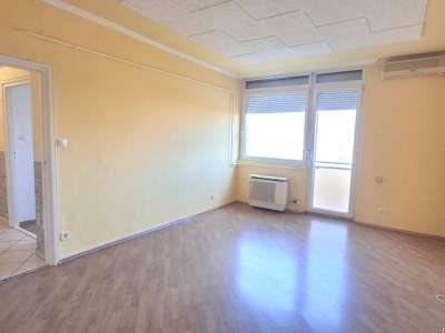 Eladó téglalakás - Szolnok (Tallinn) / 1. kép