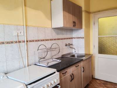 Kiadó téglalakás - Szolnok (Belváros) / 8. kép