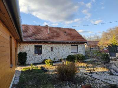 Eladó családi ház - Albertirsa / 1. kép