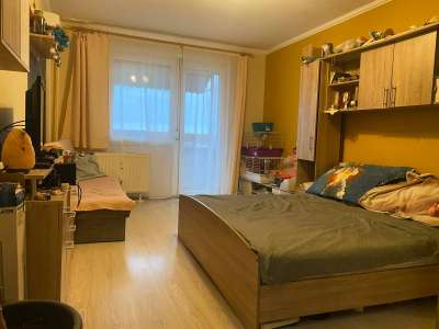 Eladó panellakás - Szolnok (Széchenyi-lakótelep) / 2. kép