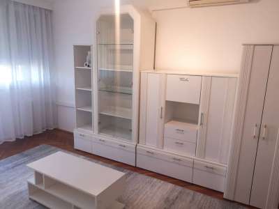 Kiadó panellakás - Szolnok (Vasútállomás környéke) / 1. kép