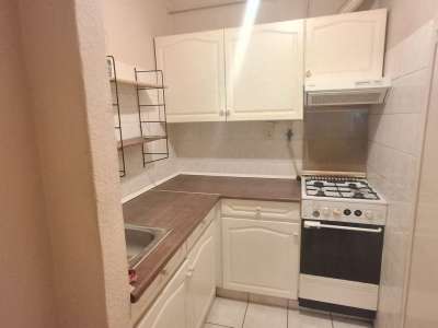 Eladó panellakás - Szolnok (Belváros) / 3. kép