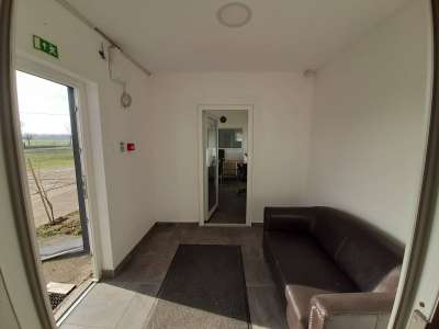 Kiadó raktár - Vezseny / 9. kép