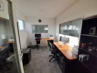 Kiadó raktár - Vezseny / 10. kép