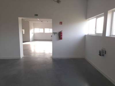 Kiadó raktár - Vezseny / 15. kép