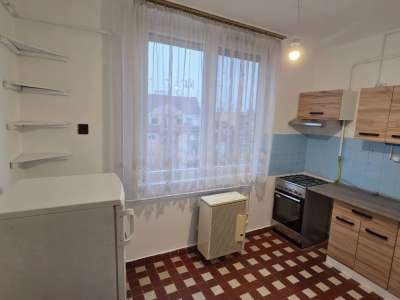 Kiadó téglalakás - Szolnok (Belváros) / 14. kép