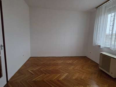 Kiadó téglalakás - Szolnok (Belváros) / 8. kép