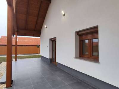 Eladó sorház - Szolnok (Alcsisziget) / 24. kép