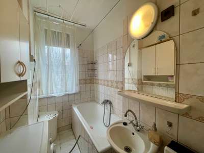 Eladó téglalakás - Szolnok (Belváros) / 12. kép