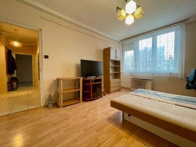 Eladó téglalakás - Szolnok (Belváros) / 9. kép