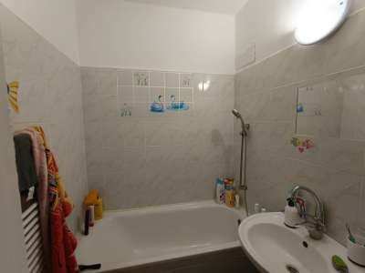 Eladó panellakás - Szolnok (Belváros) / 5. kép