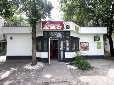 Eladó üzlethelyiség - Szolnok (Tallinn) / 1. kép