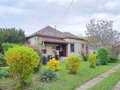 Eladó családi ház - Martfű (Ófalu) / 1. kép