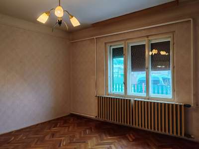 Eladó családi ház - Kengyel / 2. kép