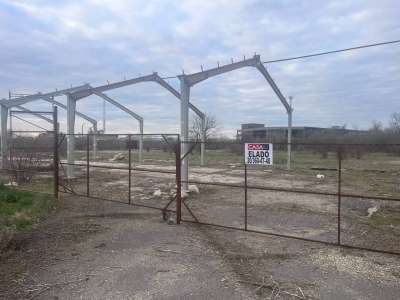 Eladó iparterület - Szolnok (Piroska) / 1. kép