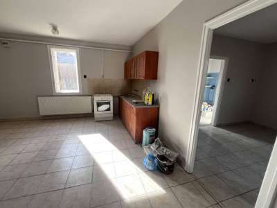 Kiadó téglalakás - Szolnok (Szandaszőlős) / 5. kép