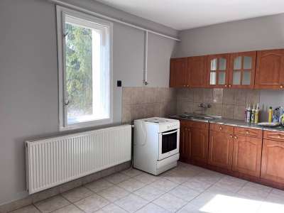 Kiadó téglalakás - Szolnok (Szandaszőlős) / 1. kép