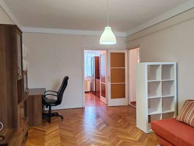 Kiadó téglalakás - Szolnok (Belváros) / 1. kép