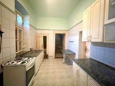 Eladó családi ház - Szolnok (Belváros) / 7. kép