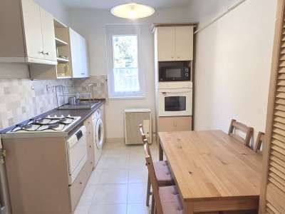 Kiadó téglalakás - Szolnok (Belváros) / 2. kép