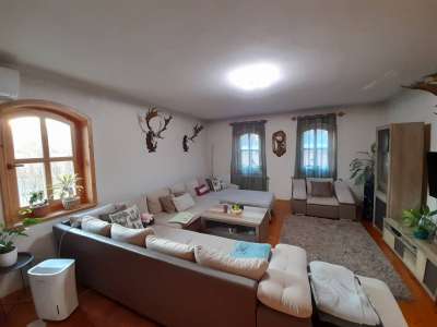 Eladó családi ház - Vezseny / 8. kép