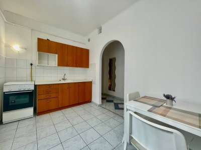 Kiadó téglalakás - Szolnok (Tallinn) / 9. kép