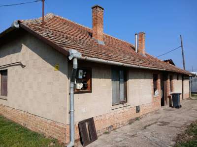 Eladó családi ház - Tiszaföldvár / 1. kép