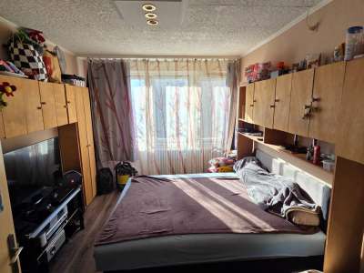 Eladó panellakás - Szolnok (Széchenyi-lakótelep) / 9. kép