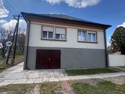 Eladó családi ház - Újszász (Újszász) / 14. kép